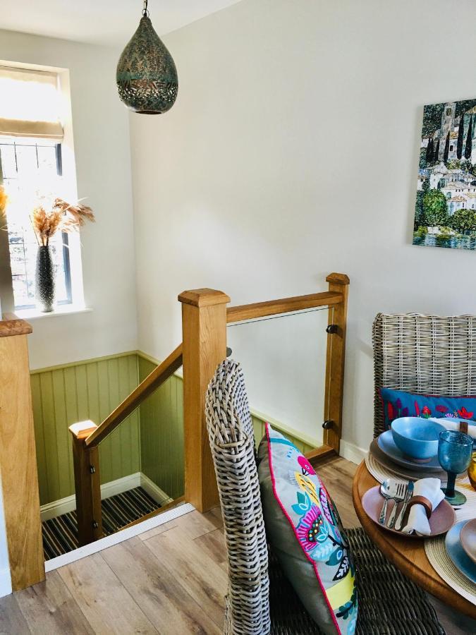 The Art Attic A Stylish Boutique Apartment Builth Wells Exterior photo